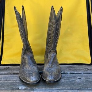Acme Vintage Cowhide Embossed Gray Cowboy Boots size 9.5